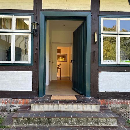 „Altes Forsthaus“ Am Schloss Uelzen Bagian luar foto