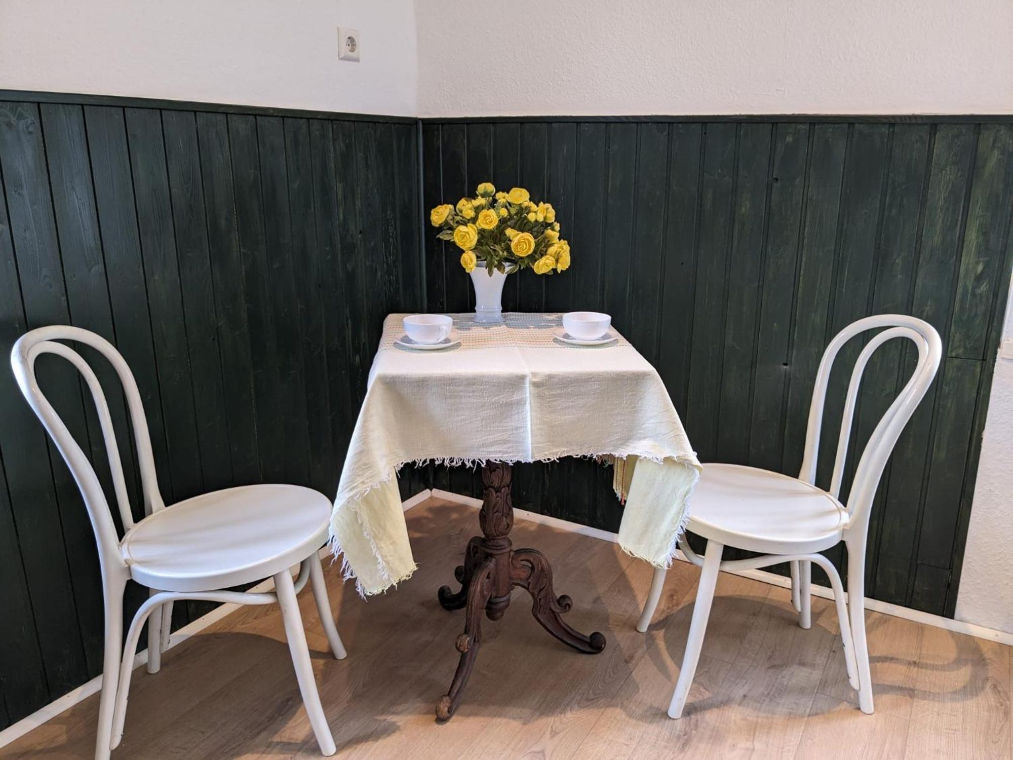 „Altes Forsthaus“ Am Schloss Uelzen Bagian luar foto