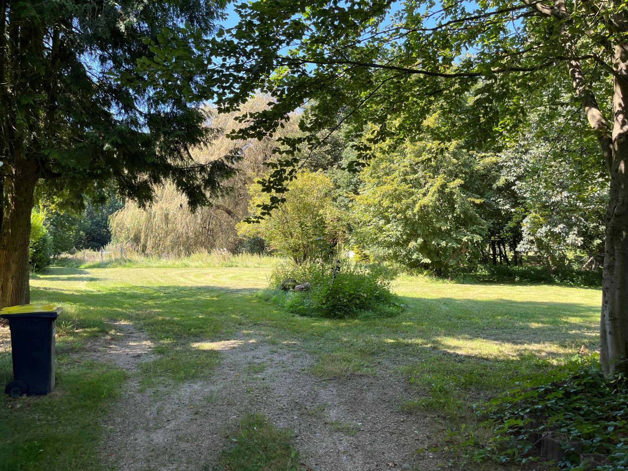 „Altes Forsthaus“ Am Schloss Uelzen Bagian luar foto